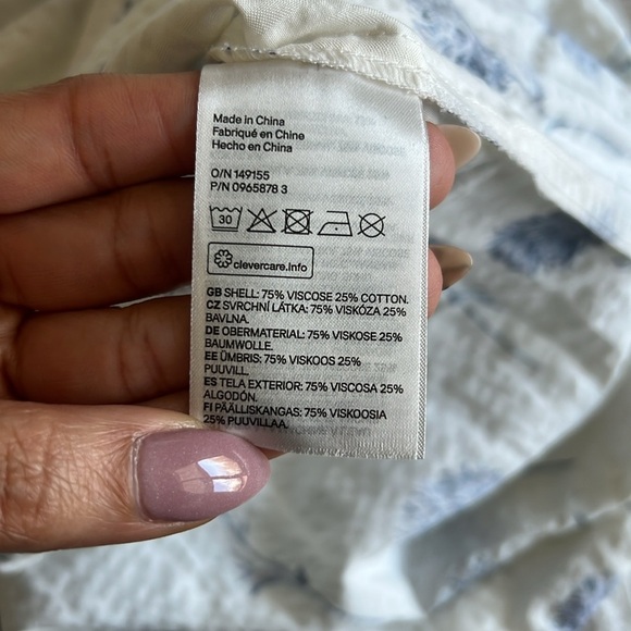 H&M Cream and Blue Floral Dress - Picture 8 of 8